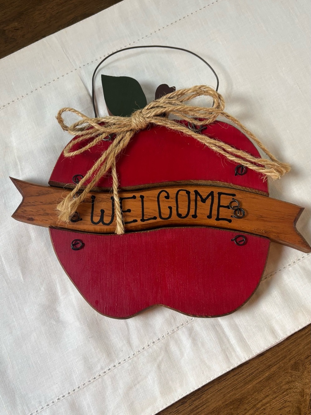 Vintage Wooden Welcome Apple Wall or Door Hanging - Red